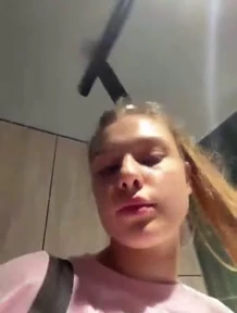 Big ass BBW gets finged in public for anal pleasure porn video